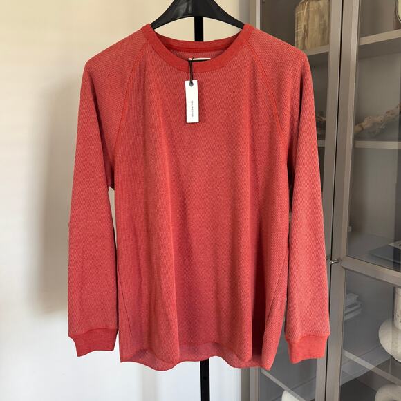 Taylor Stitch The Heavy Bag Waffle Crewneck Engine Red Shirt 46 NEW LS Pullover - Picture 2 of 7